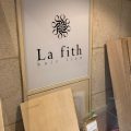美容室店舗サイングラフィックインクジェット貼り施工 西宮市 美容室店舗サイングラフィックインクジェット貼り施工 西宮市